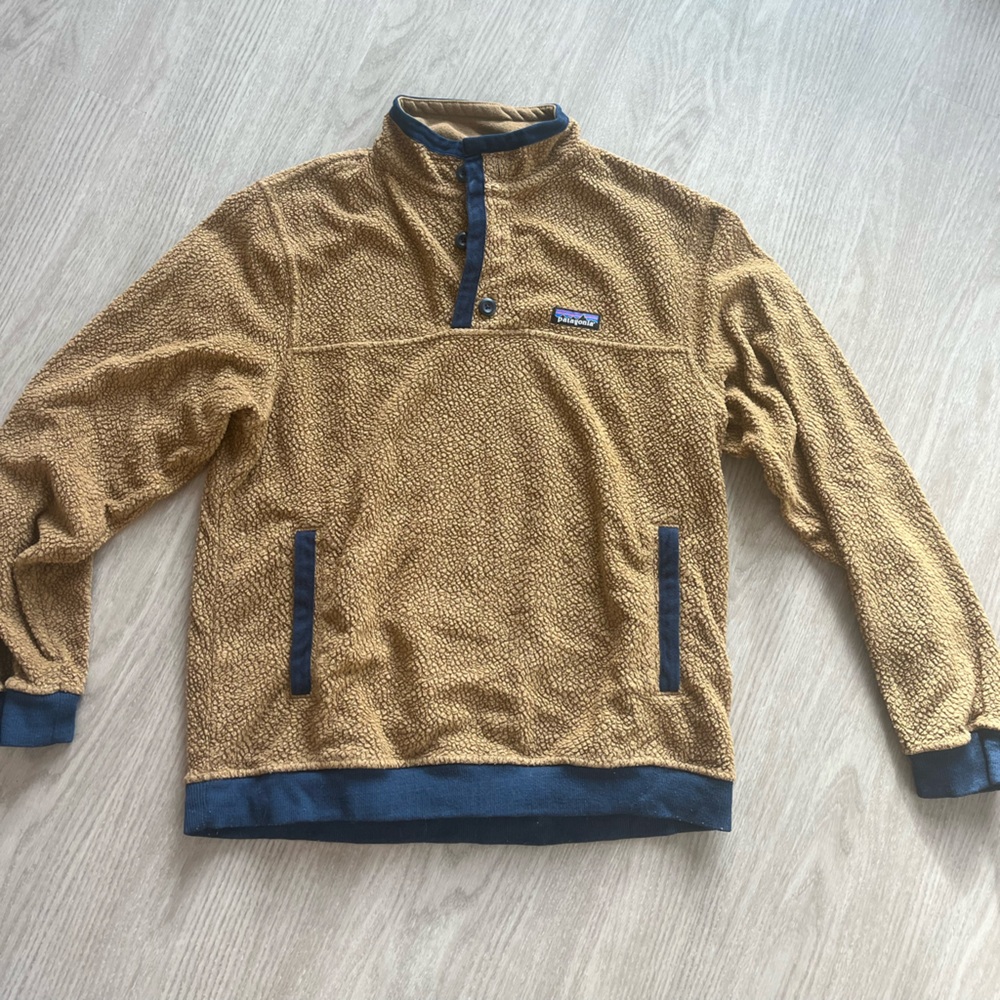Patagonia quarter button up